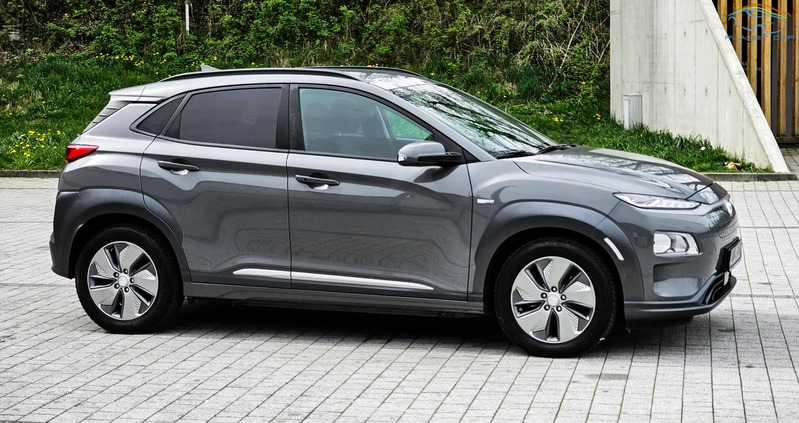 Hyundai Kona cena 94900 przebieg: 80325, rok produkcji 2019 z Wąbrzeźno małe 742